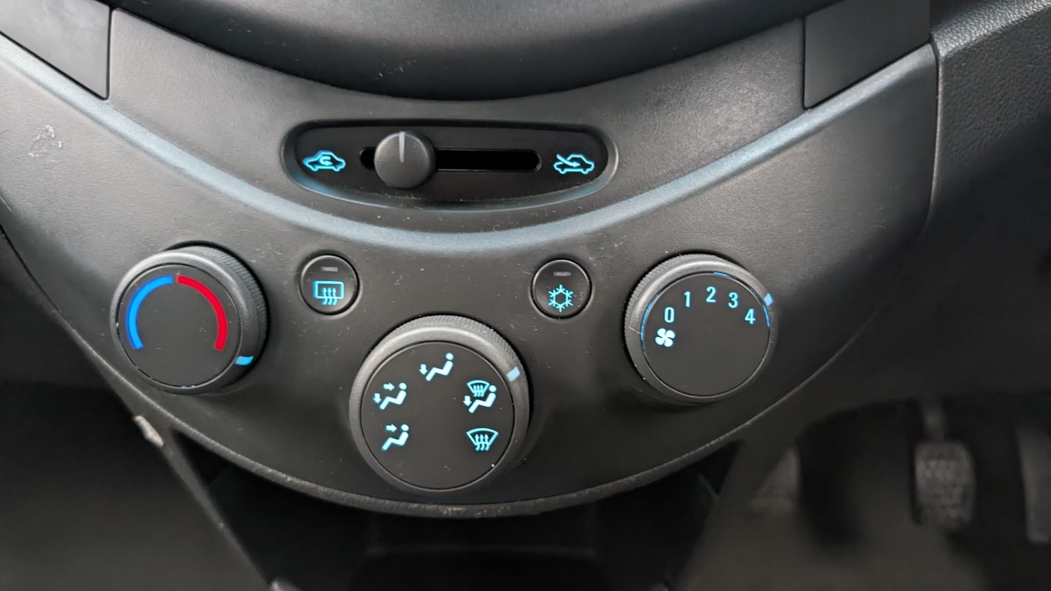 Used Chevrolet Spark 2010 for sale - 76941105: Photo 23