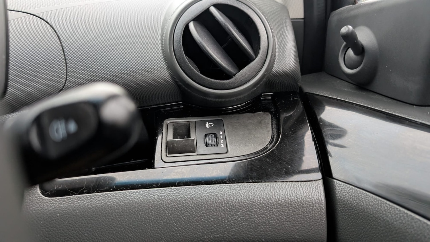 Used Chevrolet Spark 2010 for sale - 76941105: Photo 28