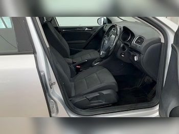Used Volkswagen Golf 2010 for sale - 75782259: Photo