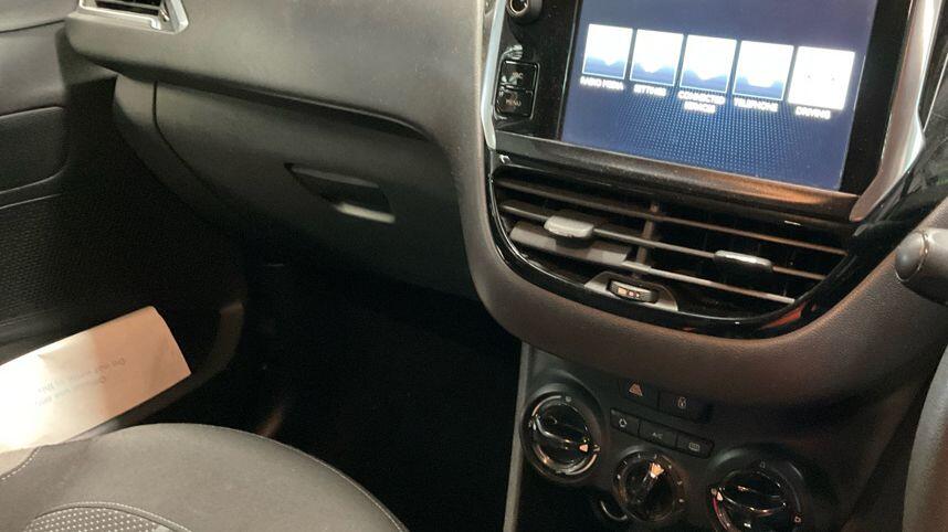 Used Peugeot 208 2014 for sale - 77216339: Photo 10