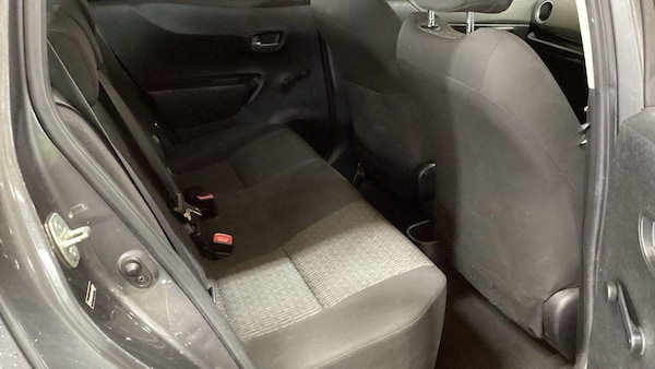 Used Toyota Yaris 2013 for sale - 75414726: Photo 12