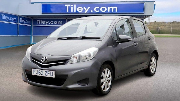 Used Toyota Yaris 2013 for sale - 75414726: Photo 3