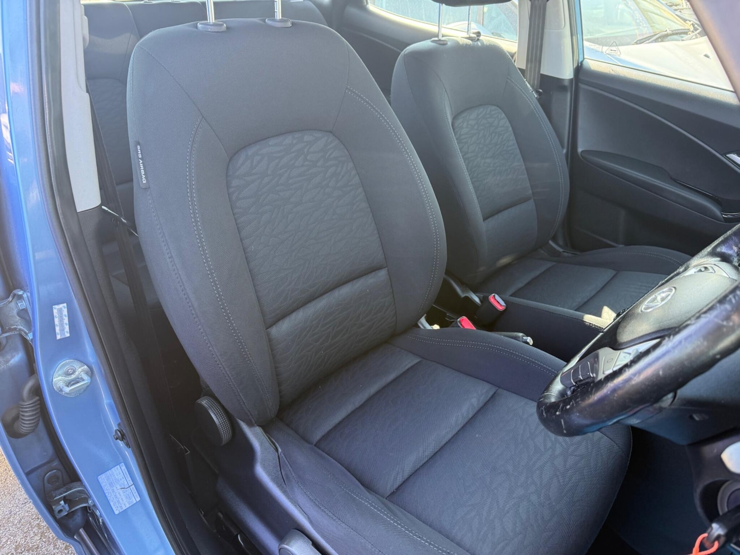 Used Hyundai Ix20 2011 for sale - 77424898: Photo 11