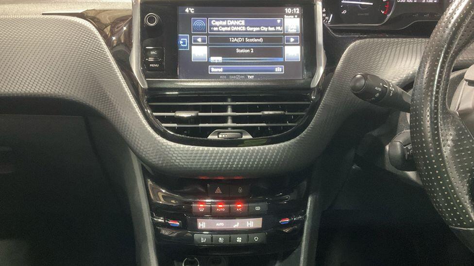 Used Peugeot 208 2016 for sale - 76964711: Photo 10