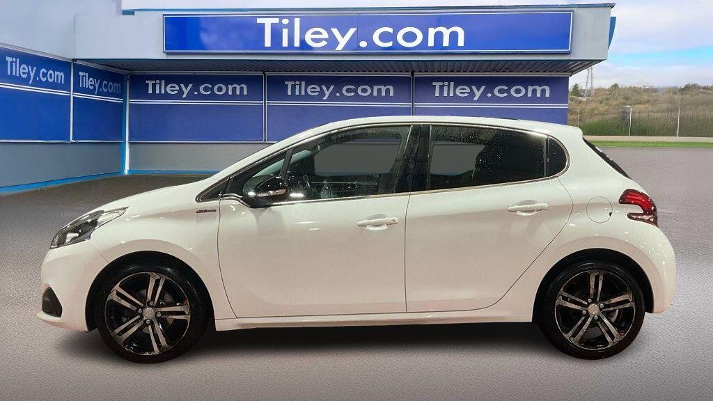 Used Peugeot 208 2016 for sale - 76964711: Photo 5