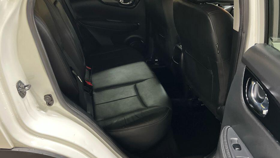 Used Nissan Qashqai for sale - 76996397: Photo 11