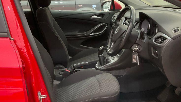 Used Vauxhall Astra 2017 for sale - 77969592: Photo 9