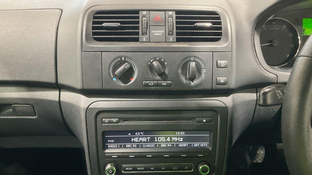 Used Skoda Fabia 2014 for sale - 77695659: Photo 5