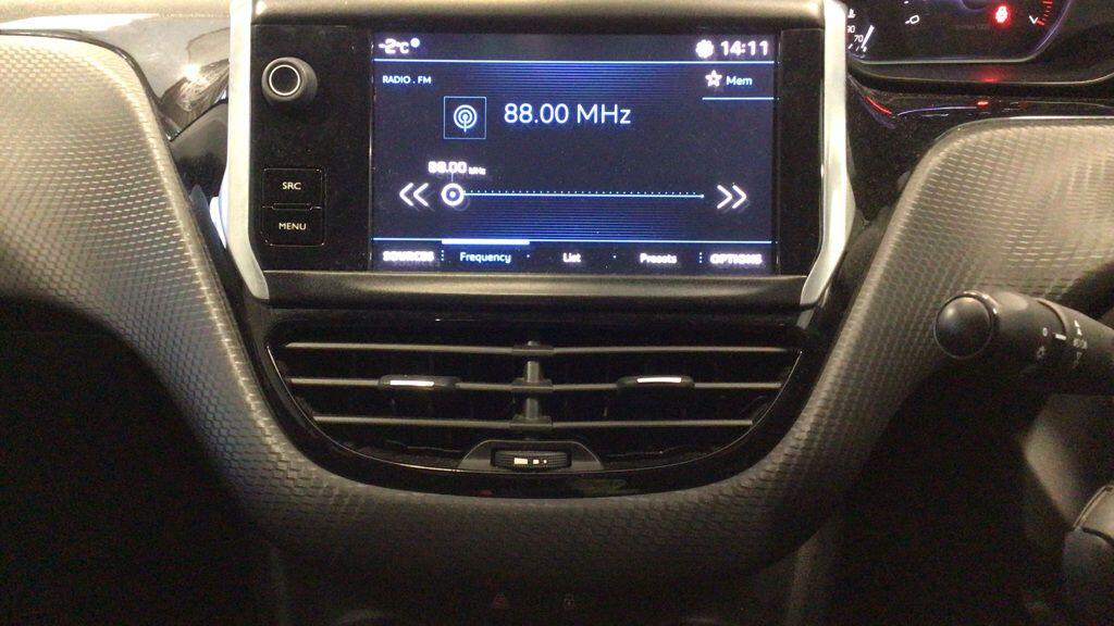 Used Peugeot 2008 2017 for sale - 77191261: Photo 10