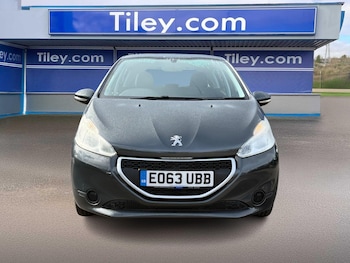 Used Peugeot 208 2013 for sale - 75729147: Photo