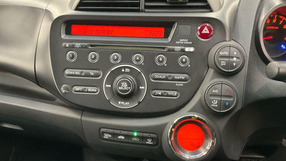 Used Honda Jazz for sale - 77216293: Photo 10