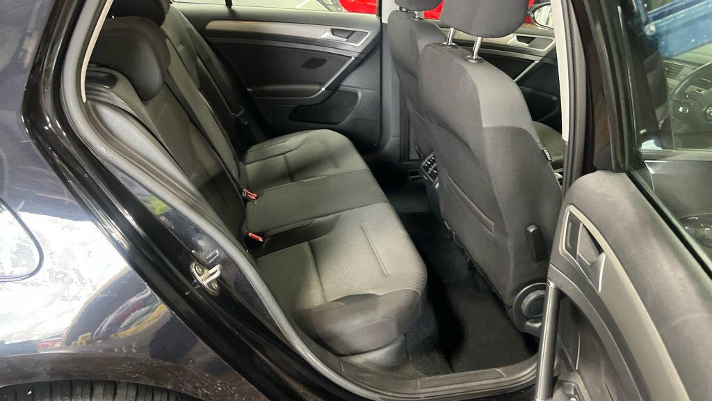 Used Volkswagen Golf 2015 for sale - 76270878: Photo 12