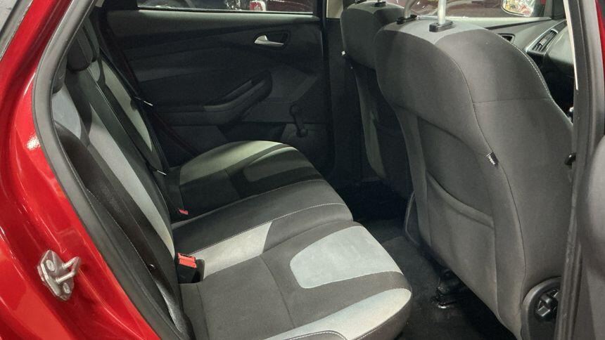 Used Ford Focus 2012 for sale - 77330906: Photo 12