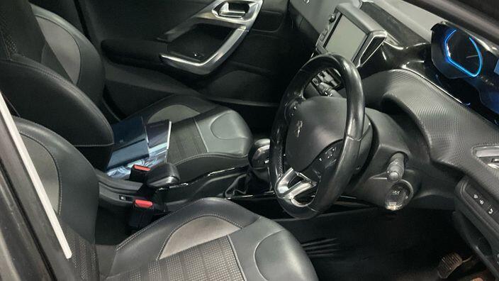 Used Peugeot 2008 2018 for sale - 77315275: Photo 9