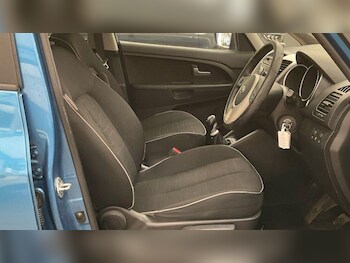 Used Kia Venga 2010 for sale - 78492049: Photo