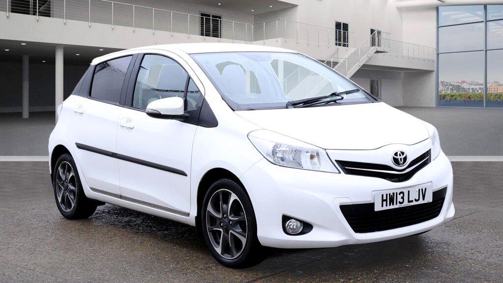 Used Toyota Yaris 2013 for sale - 76270321: Photo 1