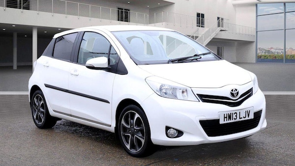 Used Toyota Yaris 2013 for sale - 76270321: Photo 1