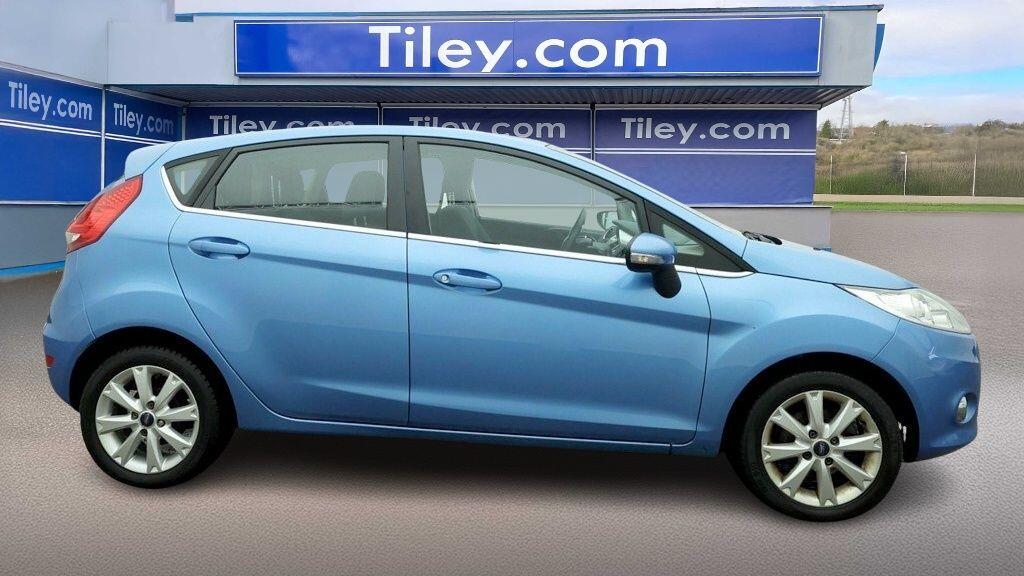 Used Ford Fiesta 2011 for sale - 76987659: Photo 6