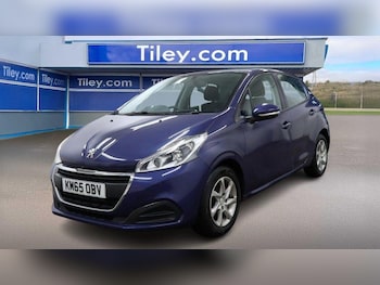 Used Peugeot 208 2015 for sale - 77203666: Photo