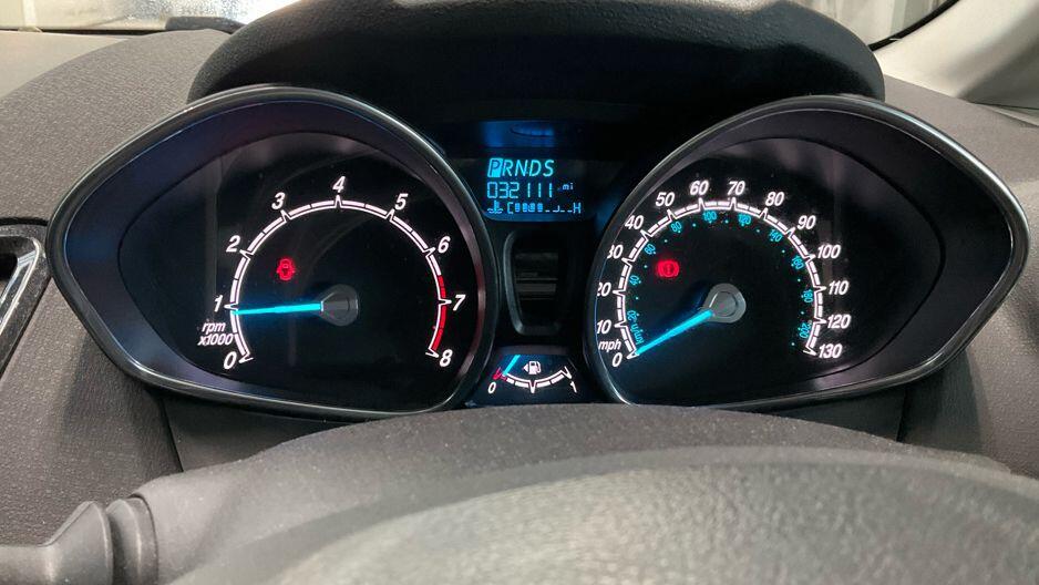 Used Ford Fiesta 2013 for sale - 76765399: Photo 11