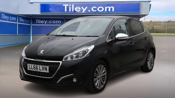 Used Peugeot 208 2016 for sale - 76166662: Photo 3