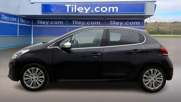 Used Peugeot 208 2016 for sale - 76166662: Photo 5