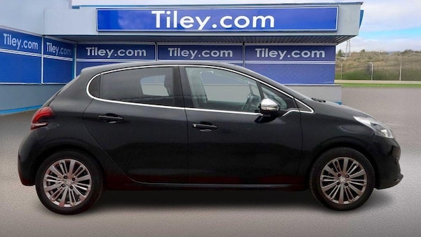 Used Peugeot 208 2016 for sale - 76166662: Photo 6
