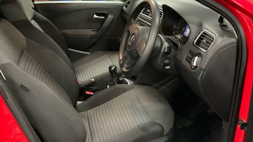 Used Volkswagen Polo 2013 for sale - 76953209: Photo 8