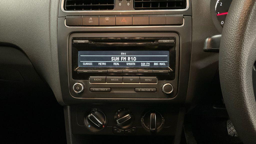 Used Volkswagen Polo 2013 for sale - 76953209: Photo 9