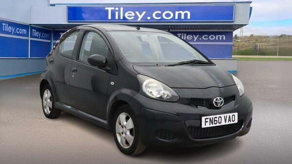 Used Toyota AYGO 2010 for sale - 75280383: Photo 1