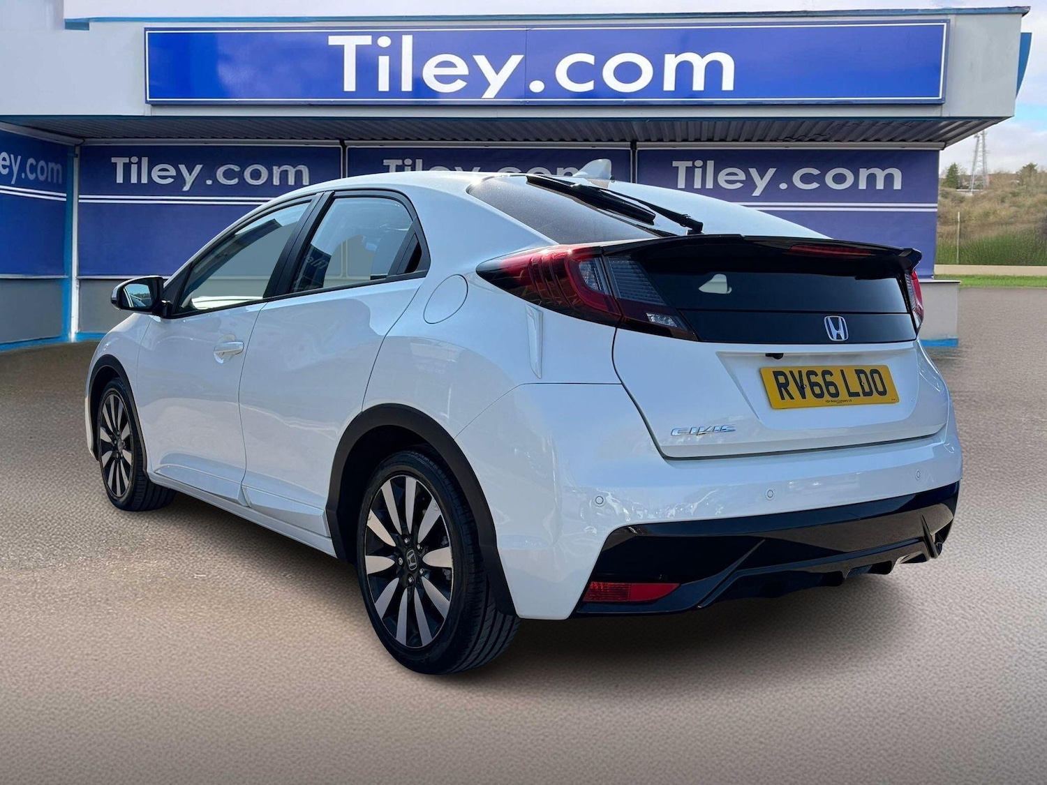 Used Honda Civic 2016 for sale - 77940265: Photo 10