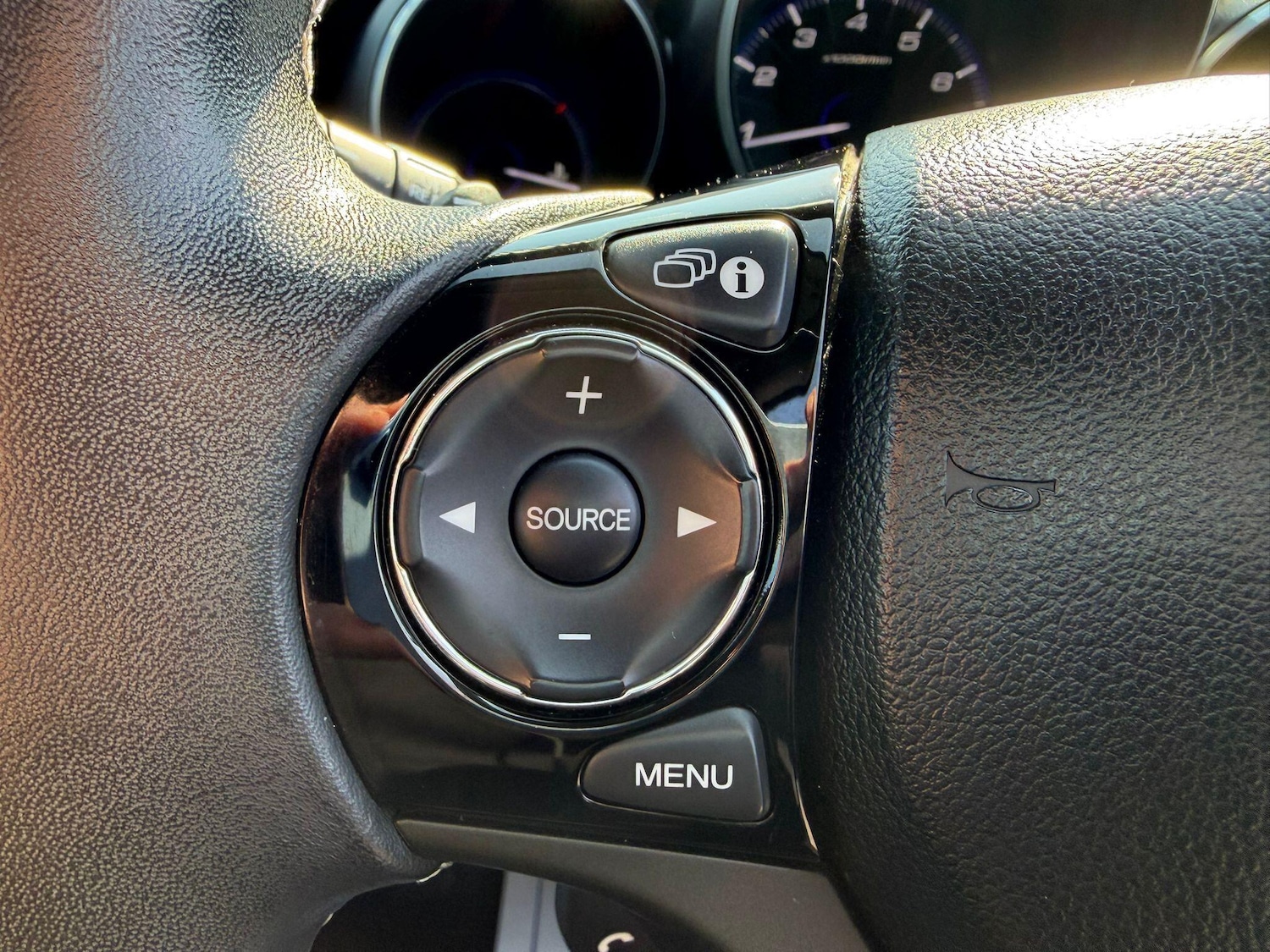 Used Honda Civic 2016 for sale - 77940265: Photo 25