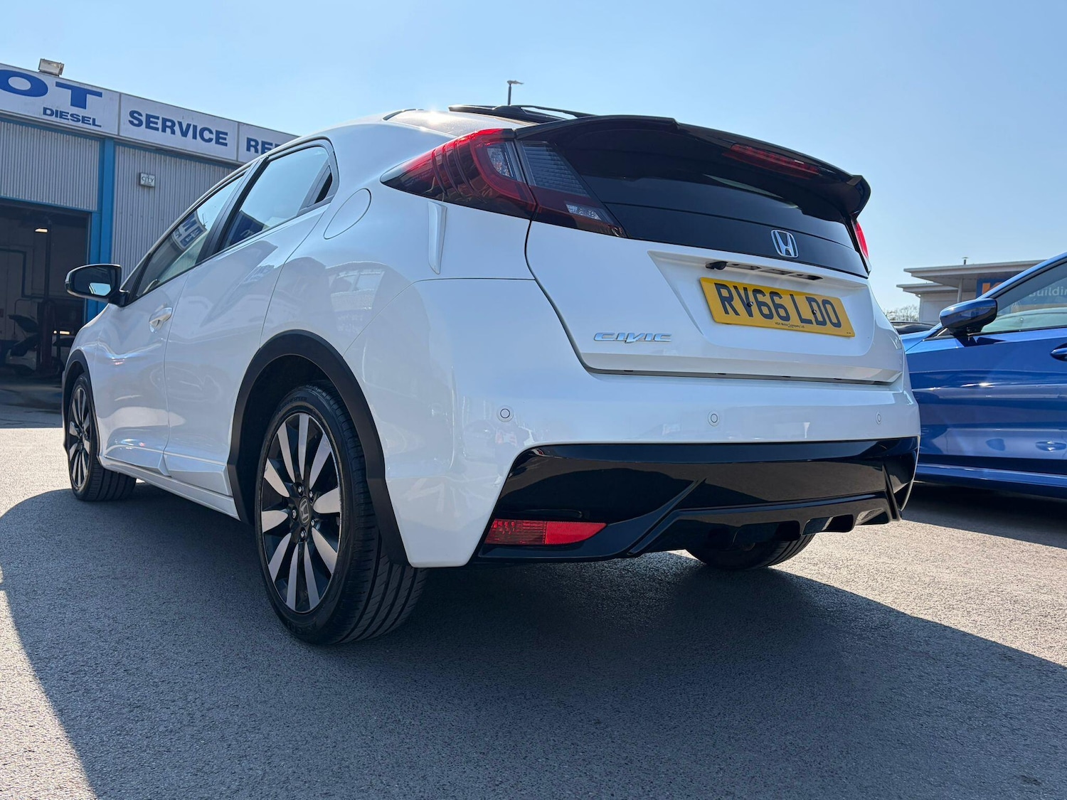 Used Honda Civic 2016 for sale - 77940265: Photo 40