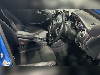 Used Mercedes-Benz A-Class 2014 for sale - 77029416: Photo