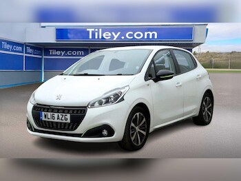 Used Peugeot 208 2016 for sale - 77925950: Photo