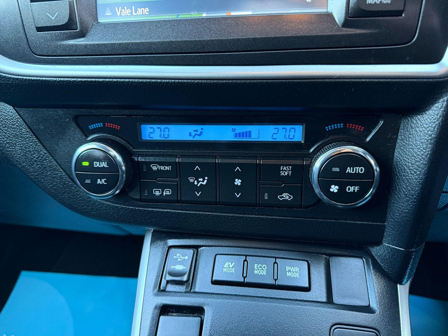 Used Toyota Auris 2015 for sale - 77658642: Photo 22