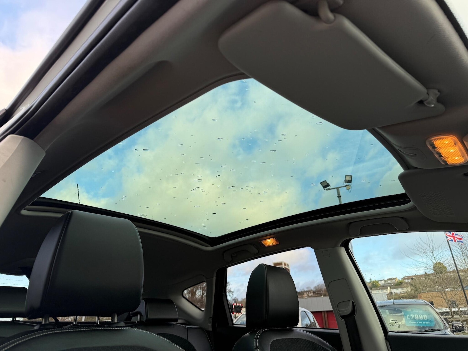 Used Nissan Qashqai 2013 for sale - 76925970: Photo 23