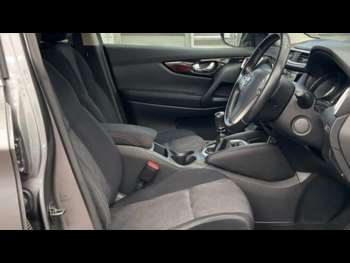 Used Nissan Qashqai 2015 for sale - 74908533: Photo