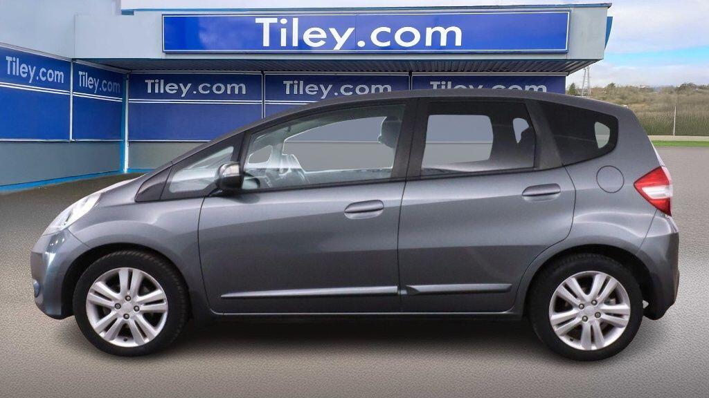 Used Honda Jazz 2014 for sale - 76752642: Photo 5