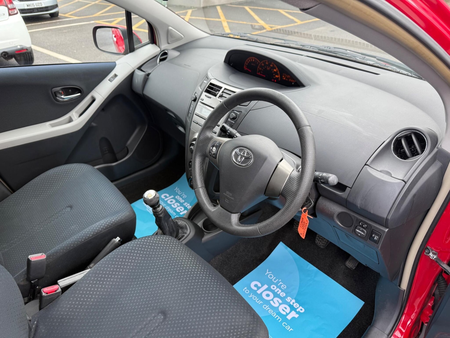 Used Toyota Yaris 2010 for sale - 76456995: Photo 10