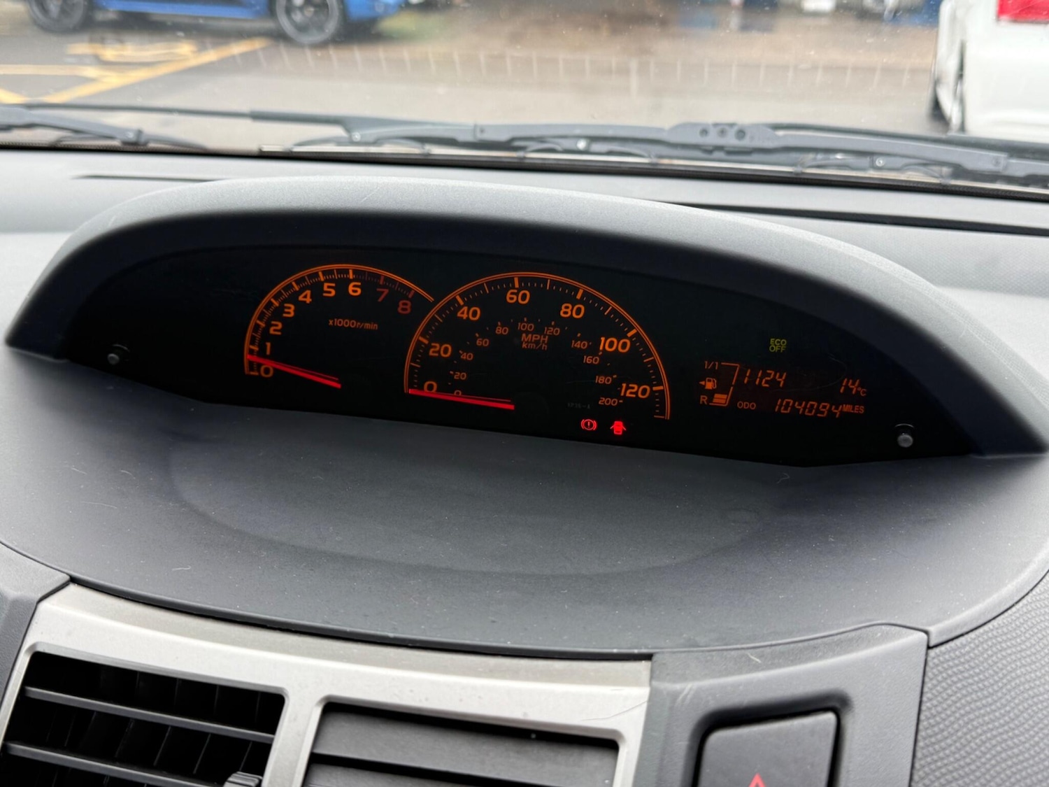 Used Toyota Yaris 2010 for sale - 76456995: Photo 16