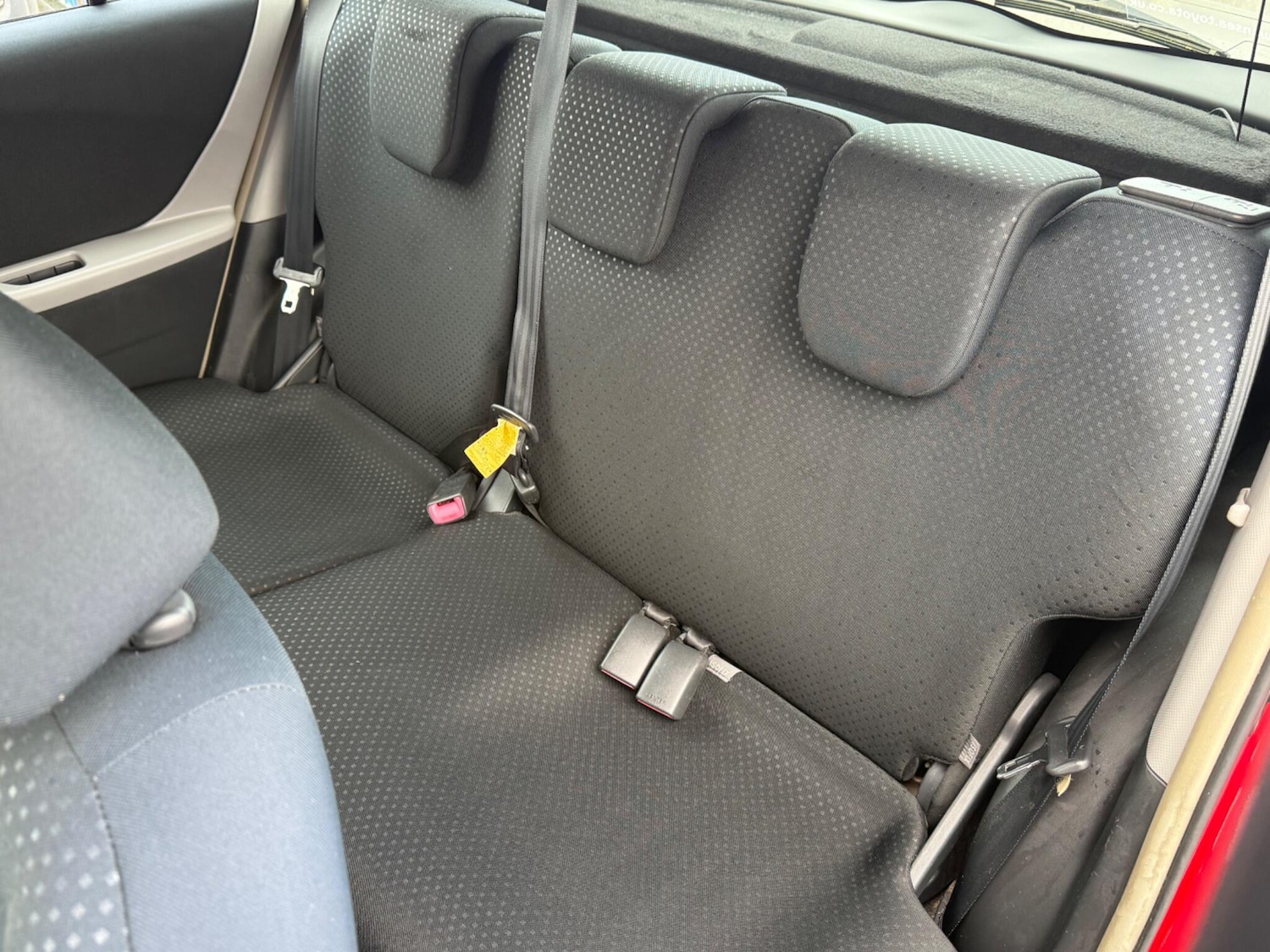 Used Toyota Yaris 2010 for sale - 76456995: Photo 20