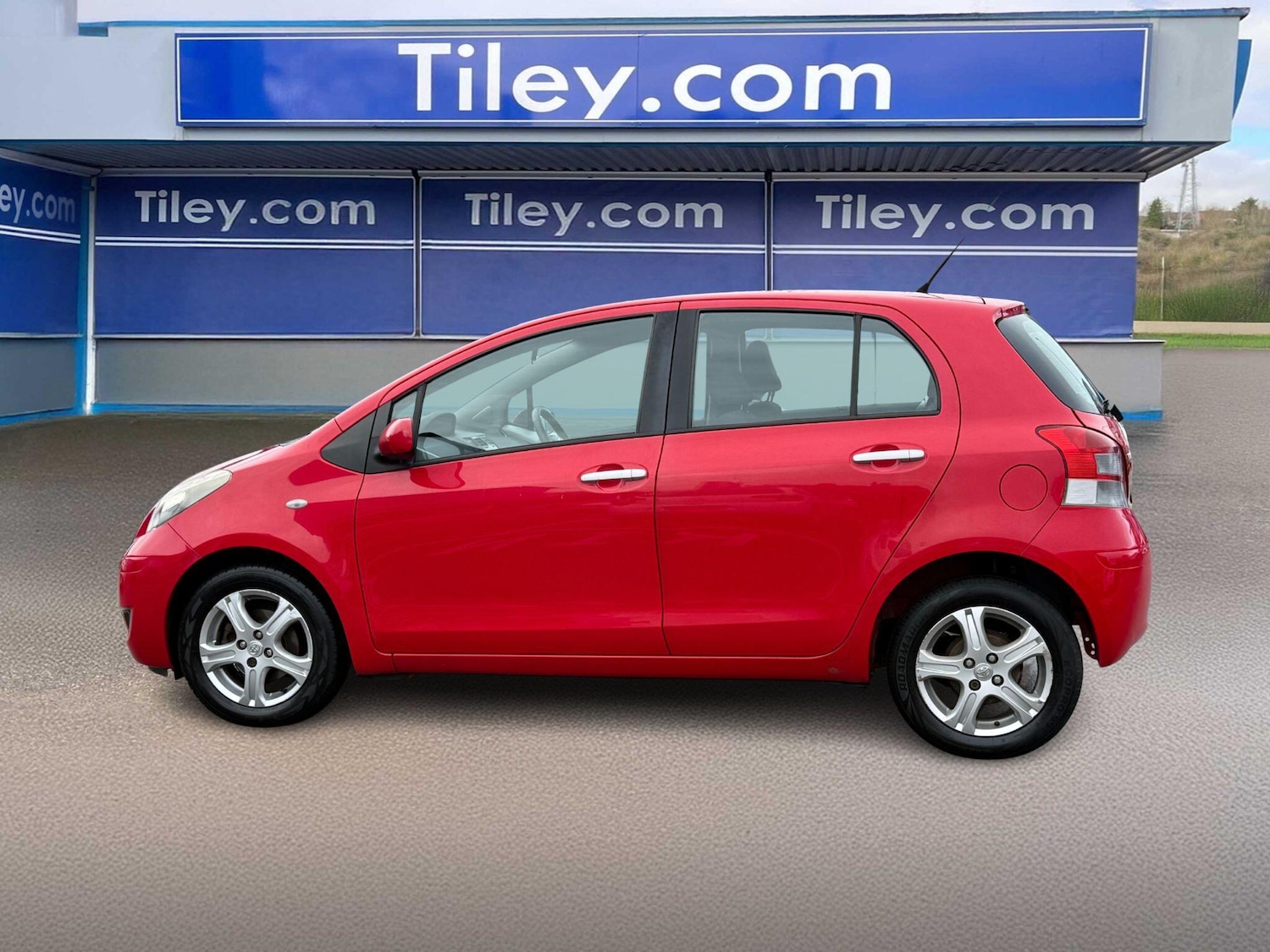 Used Toyota Yaris 2010 for sale - 76456995: Photo 5