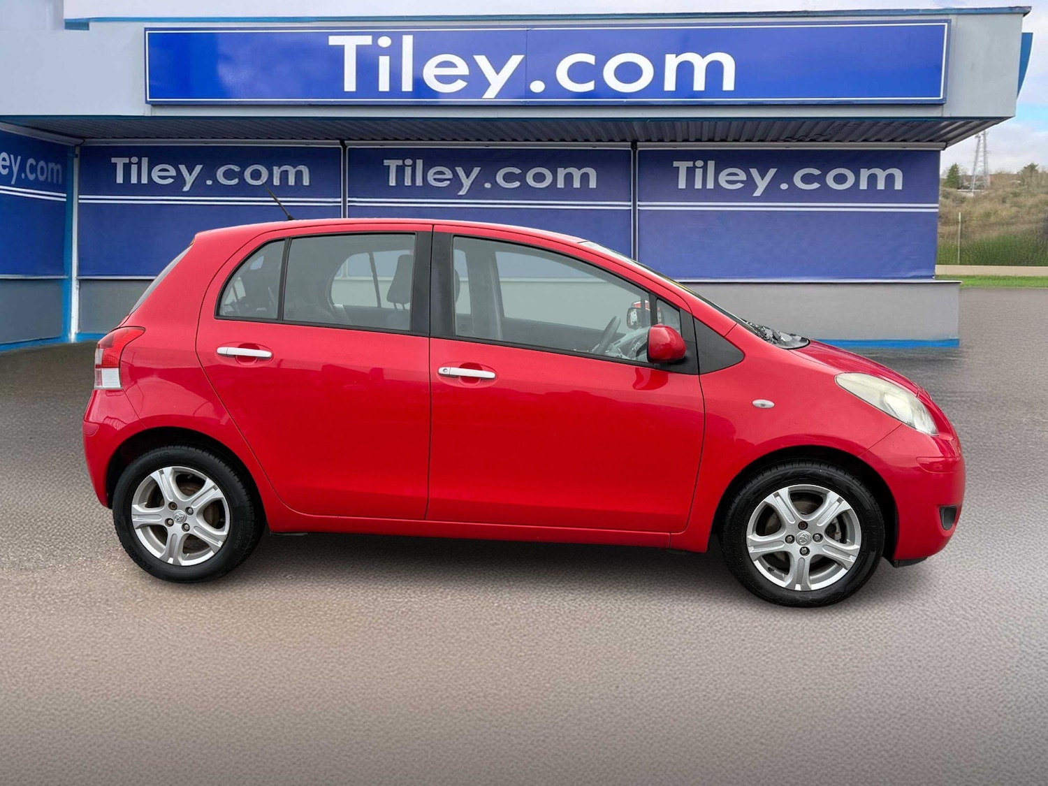 Used Toyota Yaris 2010 for sale - 76456995: Photo 6