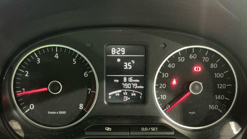 Used Volkswagen Polo 2011 for sale - 76850305: Photo 10