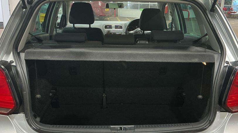 Used Volkswagen Polo 2011 for sale - 76850305: Photo 12