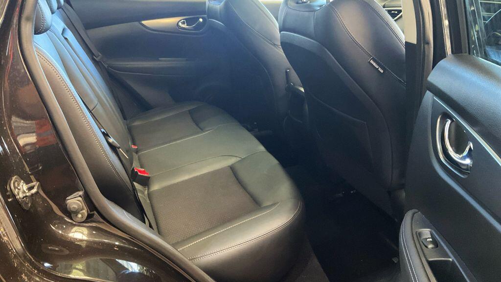 Used Nissan Qashqai 2017 for sale - 76247688: Photo 12