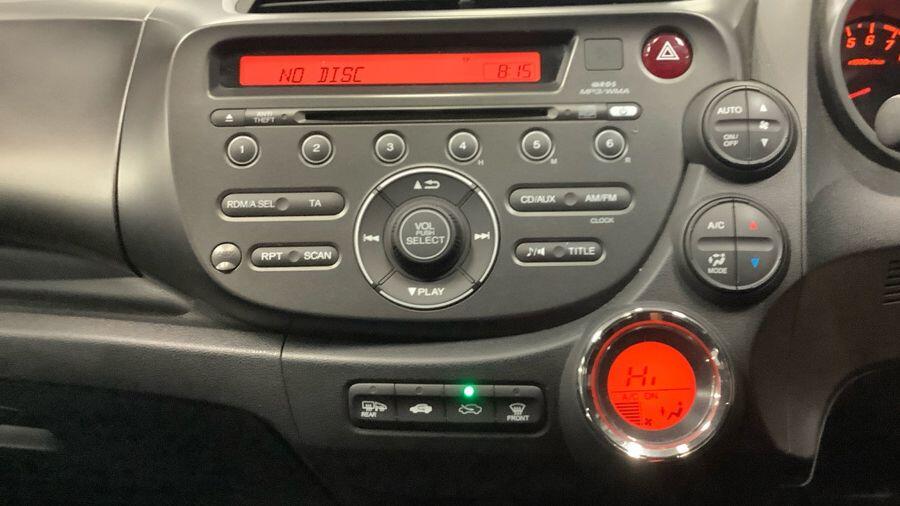 Used Honda Jazz 2011 for sale - 76742406: Photo 10