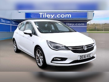 2016 (16) - 1.4T 16V 150 SRi Nav 5dr