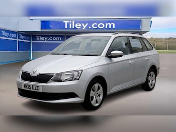 Used Skoda Fabia 2015 for sale - 76270935: Photo
